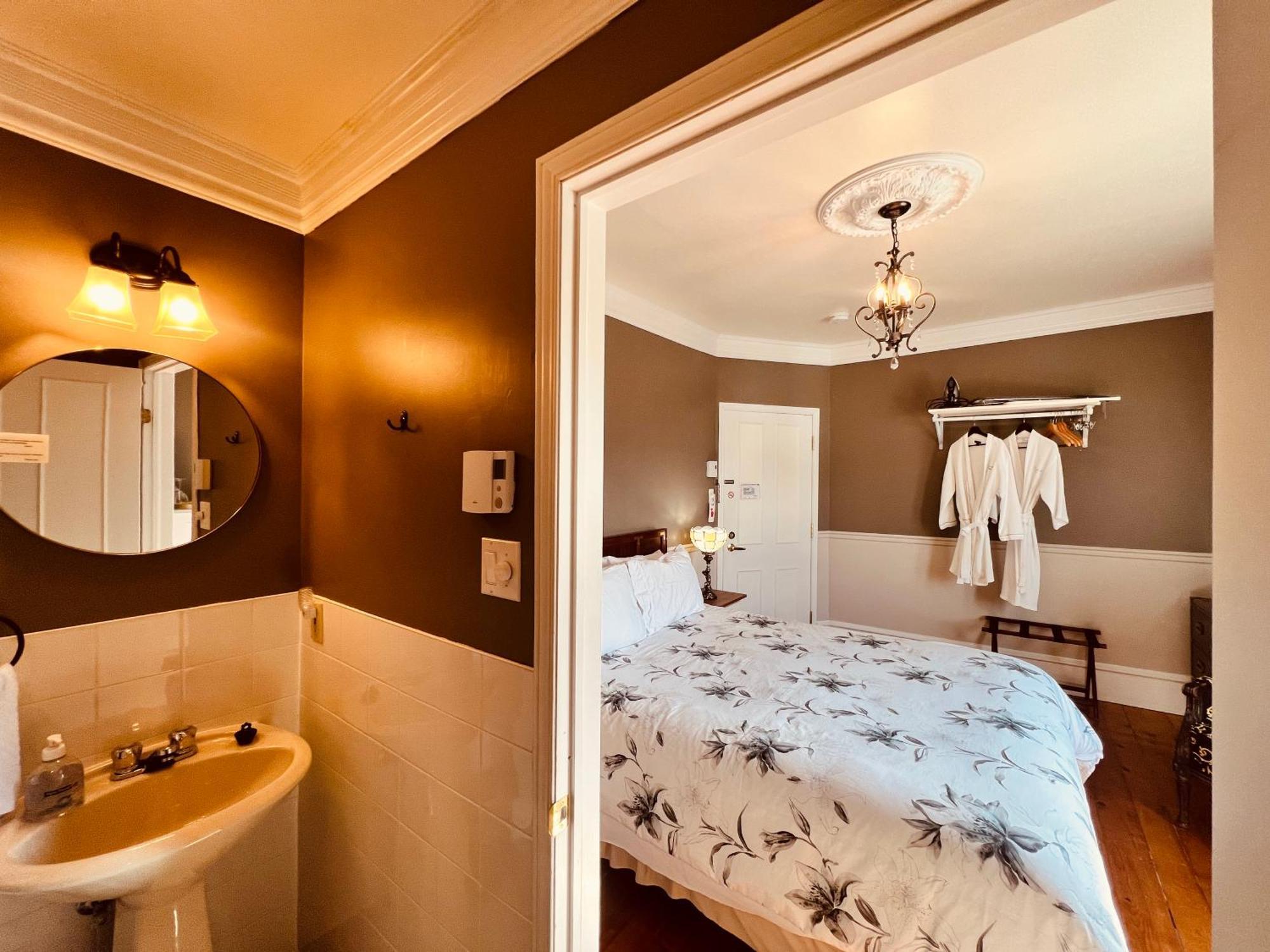 Le Chateau Du Lac Magog Ngoại thất bức ảnh