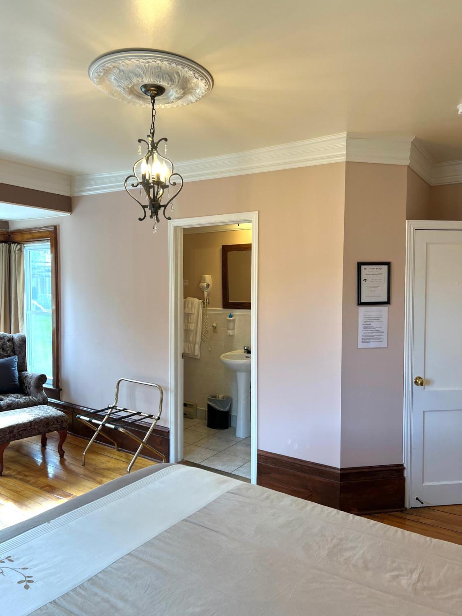 Le Chateau Du Lac Magog Ngoại thất bức ảnh